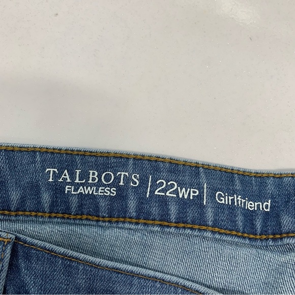 Talbots Flawless Jeans Woman 22W Girlfriend Embroidery Floral Pockets Casual - Picture 7 of 12